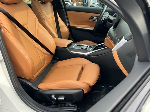 Used 2023 BMW 330i xDrive Sedan w/ Driving Assistance Package image 12