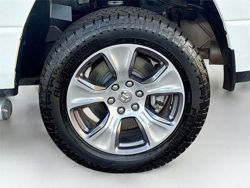 Used 2023 RAM 1500 Laramie image 27