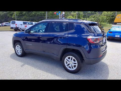 Used 2018 Jeep Compass Sport w/ Tech Group AWD/4WD image 6