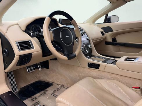 Used 2009 Aston Martin V8 Vantage Roadster RWD image 34