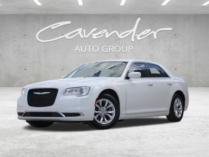 Used 2023 Chrysler 300 Touring