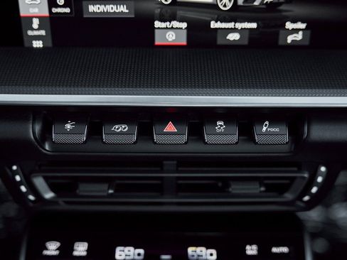 Used 2021 Porsche 911 Turbo S image 58