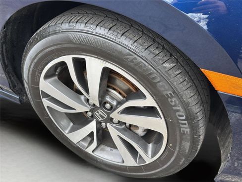 Used 2023 Honda Odyssey Touring image 12