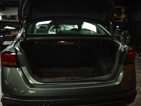 Used 2022 Nissan Altima 2.5 SR FWD image 7