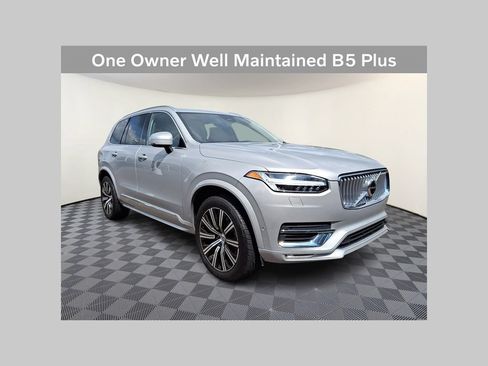 Used 2023 Volvo XC90 B5 Plus AWD/4WD image 1