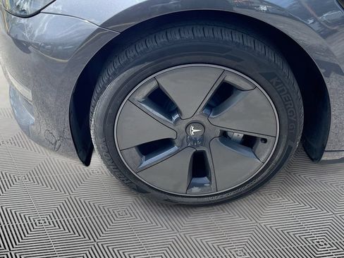 Used 2023 Tesla Model 3 Standard Range RWD image 29