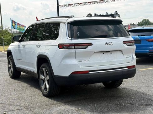 Used 2021 Jeep Grand Cherokee L Limited w/ Luxury Tech Group II AWD/4WD image 3