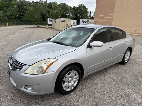 Used 2012 Nissan Altima 2.5 S FWD image 29