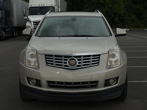 Used 2014 Cadillac SRX Luxury FWD image 2
