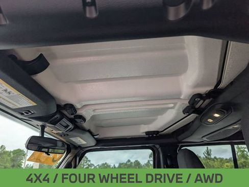 Certified 2025 Jeep Wrangler Unlimited Sport AWD/4WD image 19