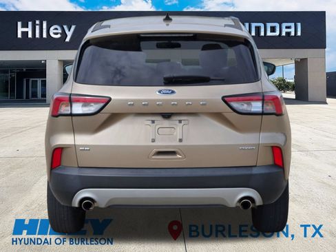 Used 2021 Ford Escape SE w/ Convenience Package AWD/4WD image 6