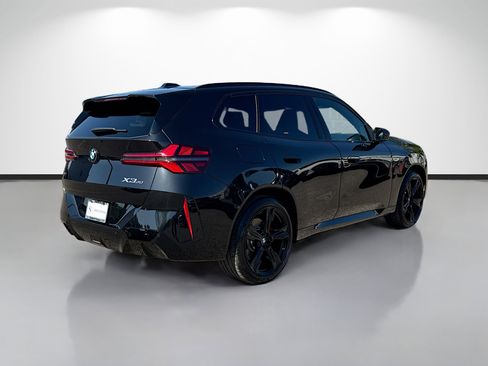 New 2026 BMW X3 xDrive30 w/ Premium Package image 3