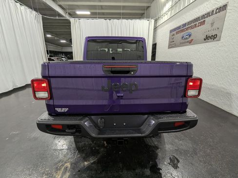 New 2026 Jeep Gladiator Sport image 7