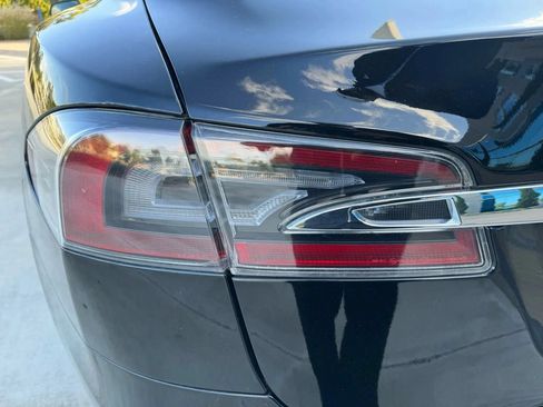 Used 2020 Tesla Model S Long Range Plus AWD/4WD image 59