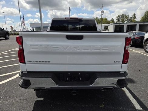 Used 2023 Chevrolet Silverado 1500 LTZ w/ LTZ Convenience Package II AWD/4WD image 6