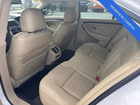 Used 2015 Ford Taurus Limited w/ Equipment Group 301A FWD image 15