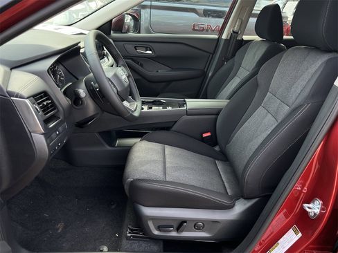 New 2026 Nissan Rogue SV image 14