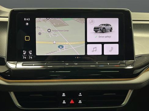 Used 2024 Volkswagen Atlas Peak Edition SEL AWD/4WD image 13