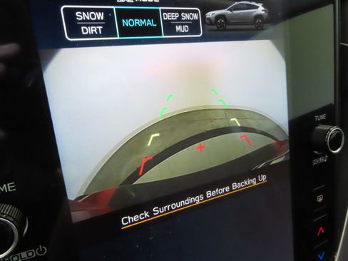 Certified 2025 Subaru Crosstrek 2.0i Premium w/ Crosstrek Mirror Package image 20