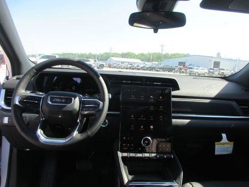 New 2026 GMC Terrain Elevation w/ Elevation Premium Package FWD image 14