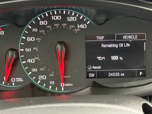 Used 2019 Chevrolet Trax LT w/ LT Convenience Package image 22