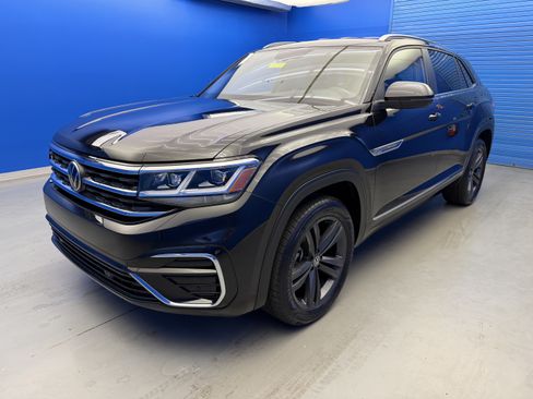 Used 2021 Volkswagen Atlas Cross Sport SE AWD/4WD image 4