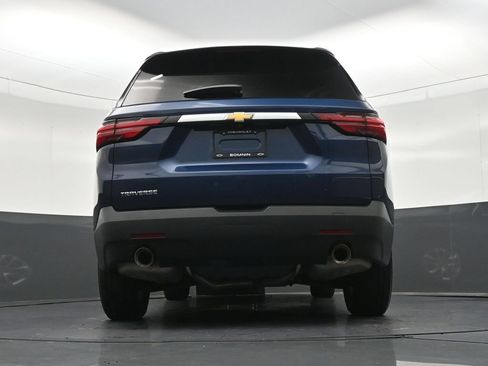 Used 2023 Chevrolet Traverse LS FWD image 27