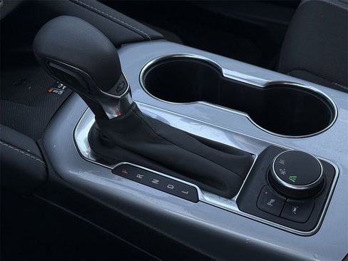 Certified 2024 Chevrolet Blazer LT w/ Convenience Package image 19