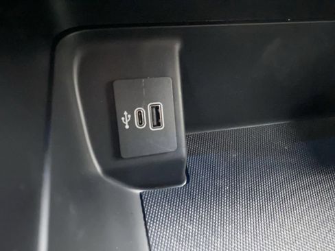 New 2025 Ford F150 XLT w/ Equipment Group 301A Standard image 24