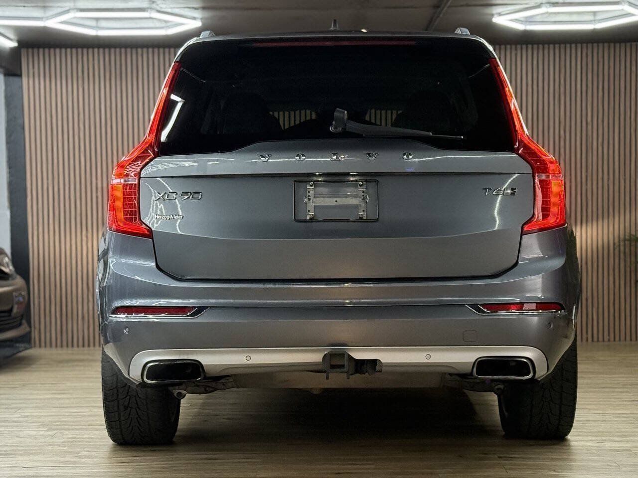 Used 2016 Volvo XC90 T6 Inscription w/ Vision Package AWD/4WD image 13