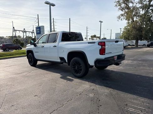 New 2026 Chevrolet Silverado 2500 LTZ w/ LTZ Plus Package AWD/4WD image 9