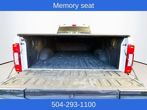 Used 2022 Ford F350 Limited image 27