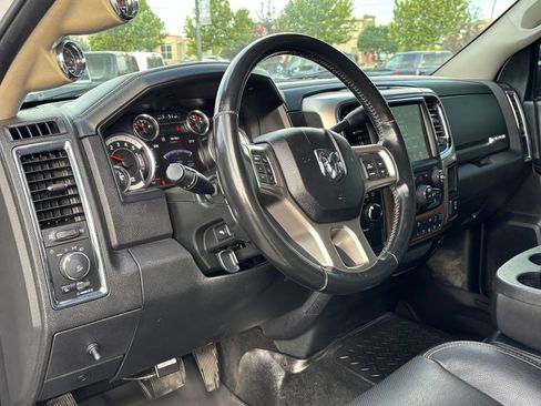 Used 2017 RAM 3500 Laramie w/ Convenience Group AWD/4WD image 14