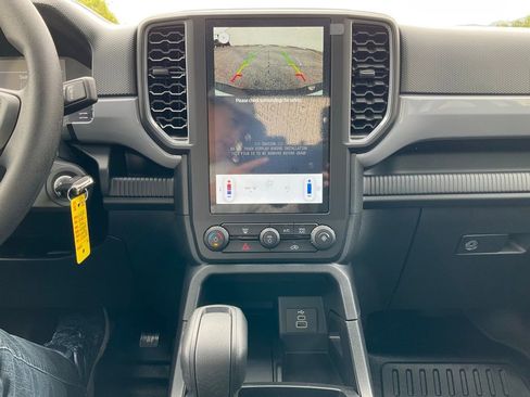 New 2025 Ford Ranger XL image 32