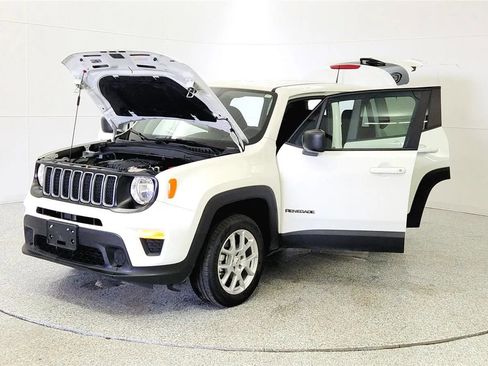 Used 2023 Jeep Renegade Latitude image 10