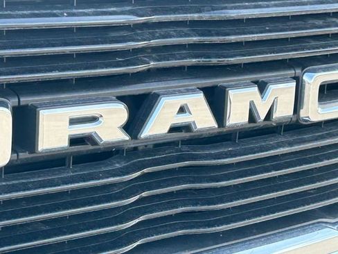 Used 2019 RAM 3500 Big Horn AWD/4WD image 12