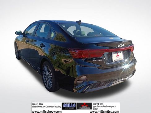 Used 2024 Kia Forte GT-Line w/ GT-Line Premium Package image 7