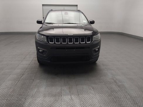 Used 2019 Jeep Compass Latitude w/ Cold Weather Group AWD/4WD image 14