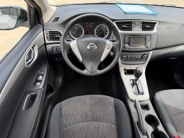 Used 2015 Nissan Sentra SV FWD image 23