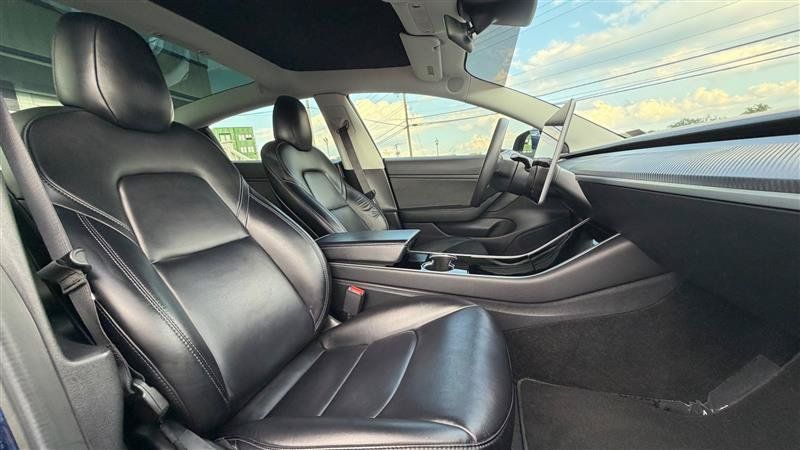Used 2019 Tesla Model 3 Long Range AWD/4WD image 33