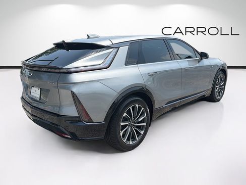Used 2024 Cadillac Lyriq Sport RWD image 3