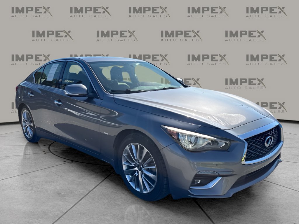 Used 2018 INFINITI Q50 Luxe w/ Essential Package (3.0T Luxe) RWD image 7
