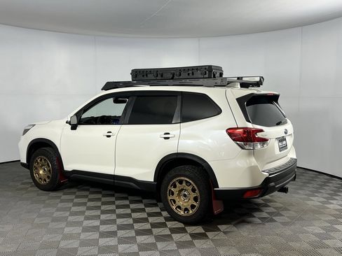 Used 2020 Subaru Forester Limited w/ Popular Package #3 image 10