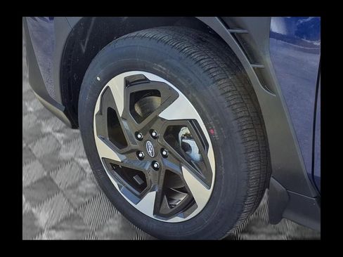 New 2026 Subaru Crosstrek 2.5i Limited w/ Crosstrek Mirror Package image 13