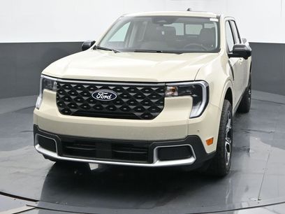 New 2025 Ford Maverick Lariat w/ 4K Tow Package