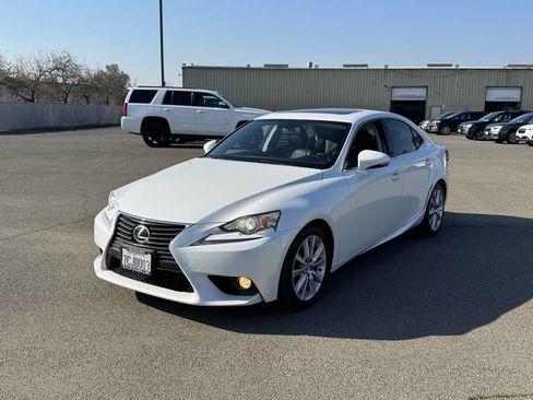 Used 2014 Lexus IS 250 image 5