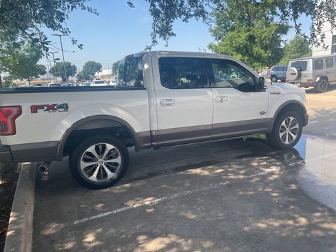 Used 2016 Ford F150 King Ranch w/ Equipment Group 601A Luxury AWD/4WD image 5