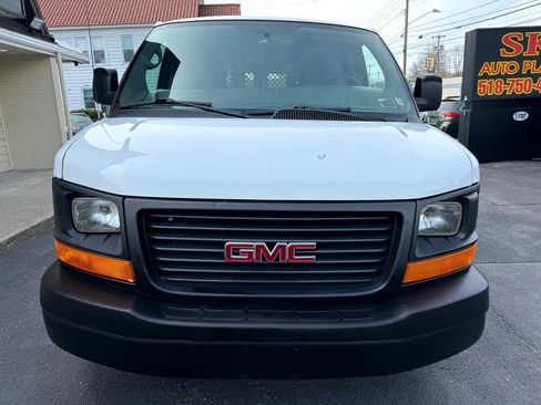 Used 2013 GMC Savana 1500 AWD image 2