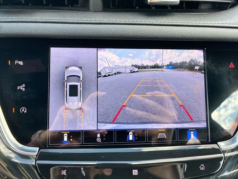 Used 2021 Cadillac XT6 Premium Luxury image 14