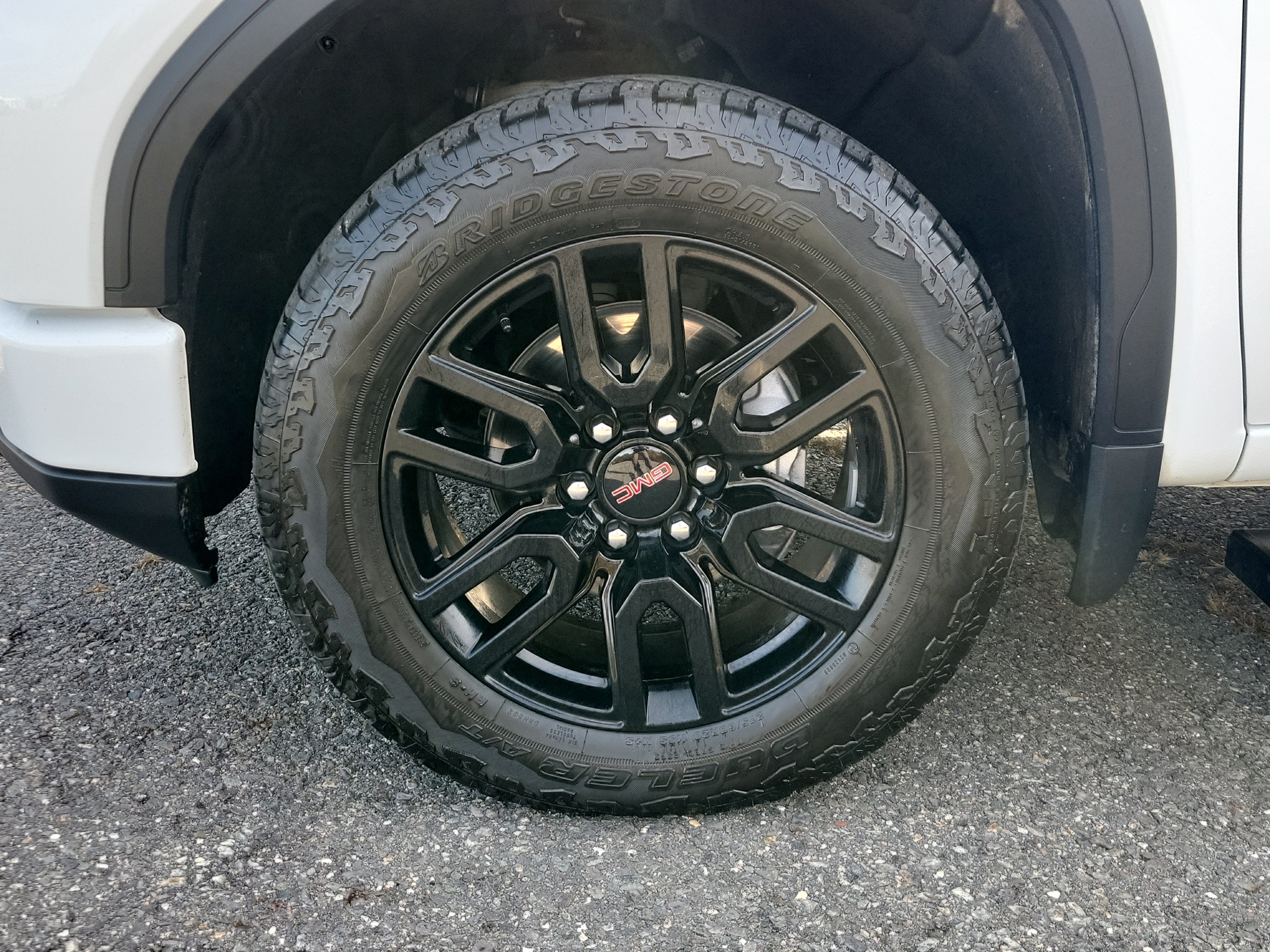 Used 2025 GMC Sierra 1500 Elevation w/ X31 Off-Road Package AWD/4WD image 12
